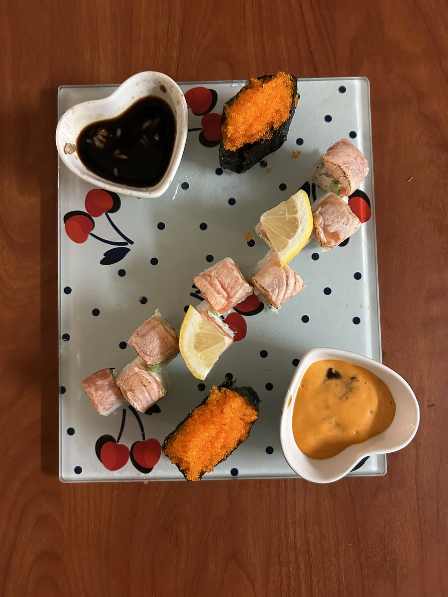 My name is not Damien tweet media