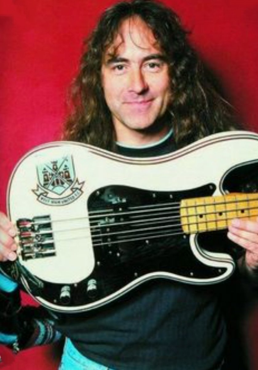 🎉Happy 67th Birthday🎉
         🇬🇧Steve Harris🇬🇧
           March 12, 1956
#HappyBirthday 🤘🎂🤘 #IronMaiden #SteveHarris
#BritishLion