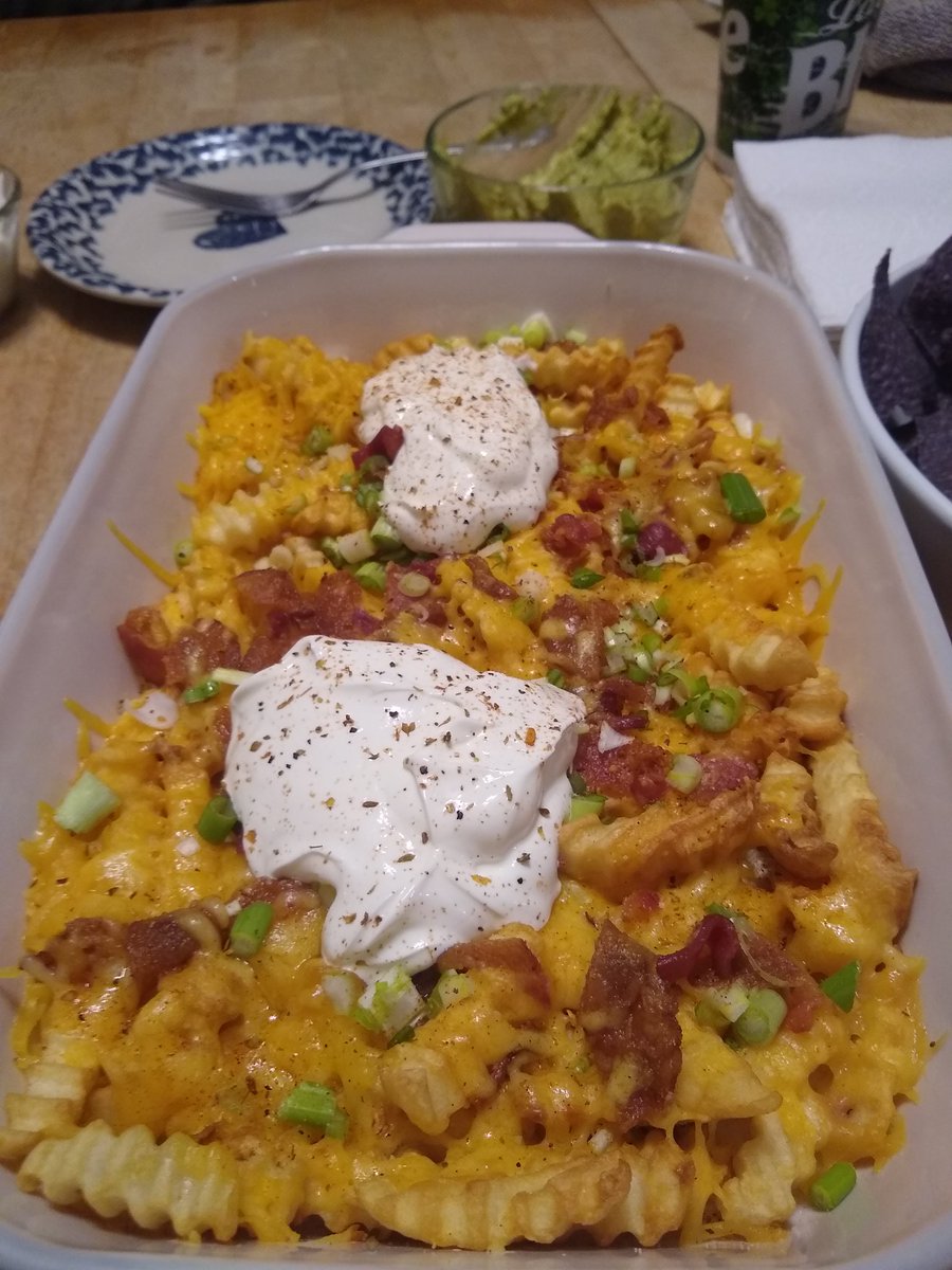 Mmmmmm..... French fries!!! At the Yale Cafe #boner