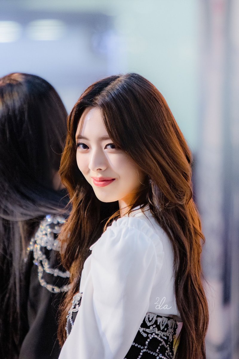 moomoo2da's tweet photo. 2023.03.10
心空(;_;)…
#신유나 #ITZY #YUNA https://t.co/qbgnzN02g1