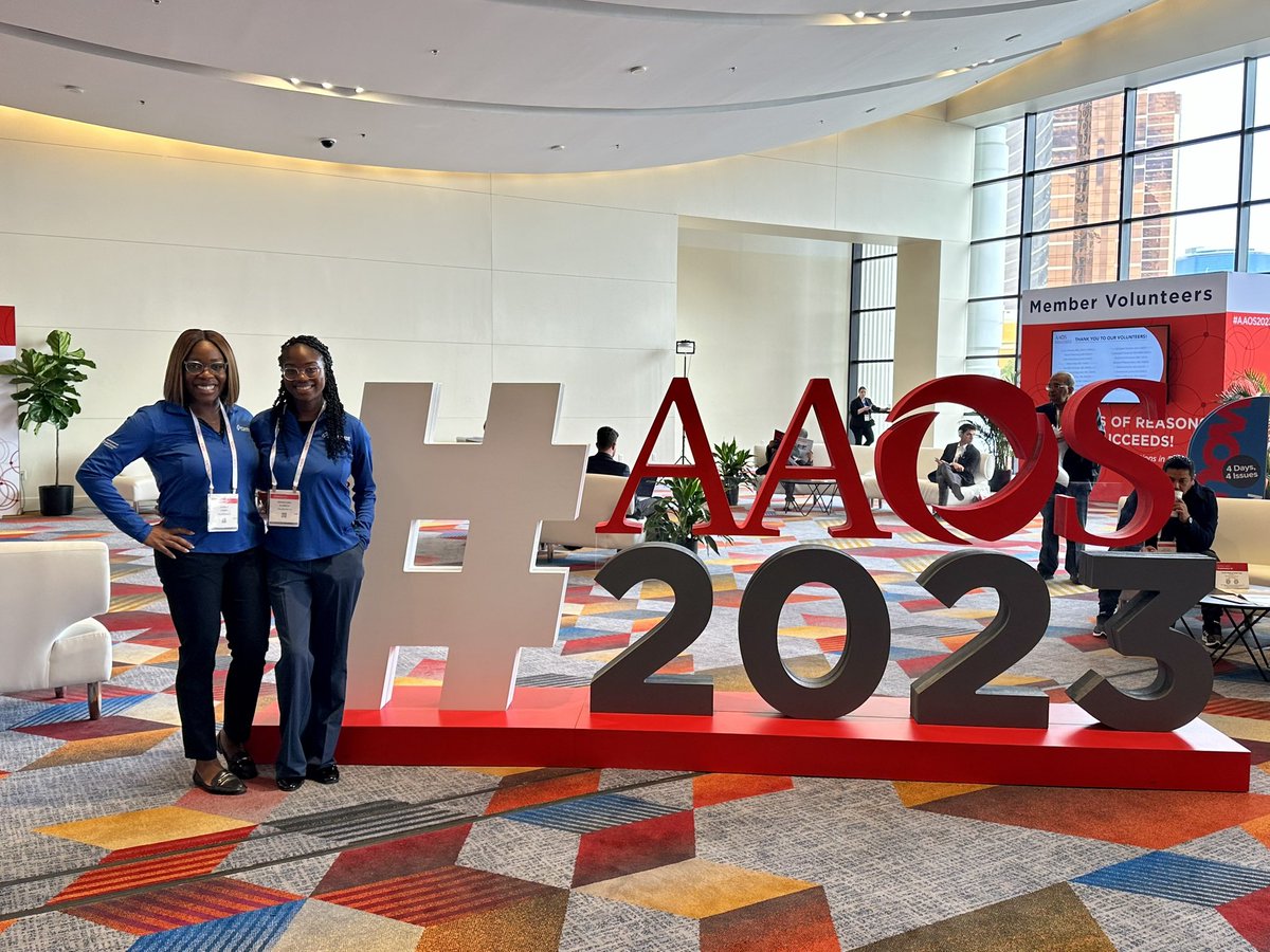 ebunolawole's tweet image. My first time at #AAOS2023, all thanks to @nth_dim. It was such an incredible opportunity and I’m thankful to have connected with students and potential mentors! #Nthdimensions #AAOS #orthotwitter