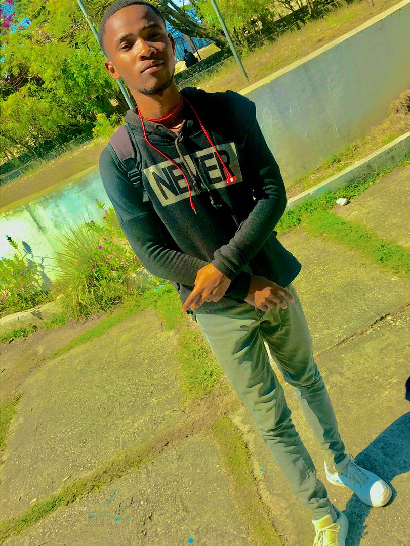 Jacky_design509's tweet photo. #Pa #kite #personne #fèw #bliye #chimen #succès #w💪✍ https://t.co/uHk6UJhwze