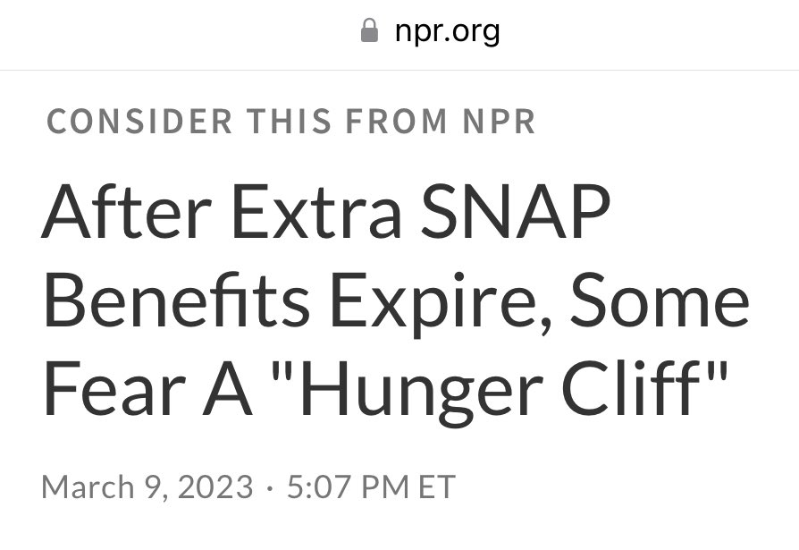 davidsirota's tweet photo. Quick reminder to liberals: 

The fastest way to convince Americans to elect right-wing fascists would be a neolib administration bailing out the shareholders &amp; execs at a company literally called SILICON VALLEY Bank, while those who aren’t Silicon Valley millionaires starve 👇 https://t.co/twMXoQzfmW
