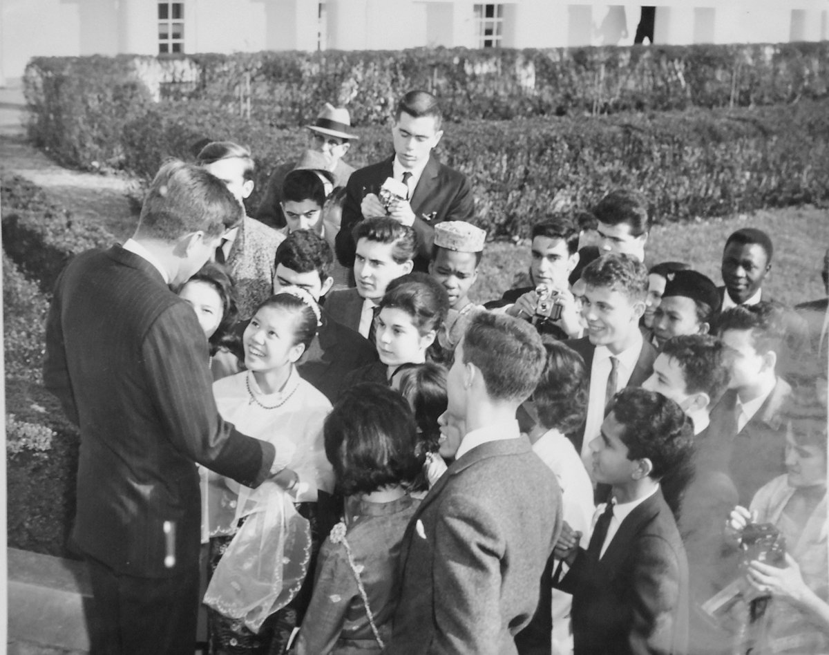 cathbishopkiwi's tweet photo. looking forward to talking at @NCB_ANU Biography Workshop 30 March about my archive of teenage 'autobiographies' of #WorldYouthForum delegates #biography #lifewriting #culturalcoldwar https://t.co/IMRQS9JR4h