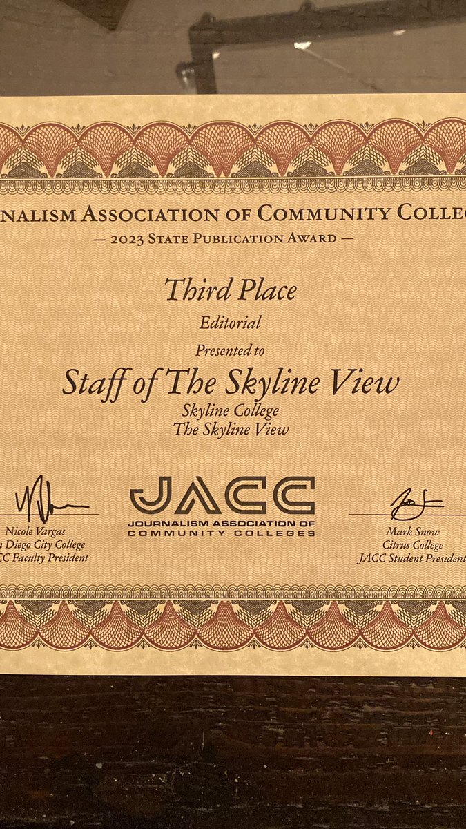 skylinejour's tweet photo. We were thrilled again when the staff won third place for editorial. That editorial slot can really impact change on campus so to see them use it wisely and well brings more joy and more pride. #jacc2023 #acp23 https://t.co/BGjL7qE1Dk