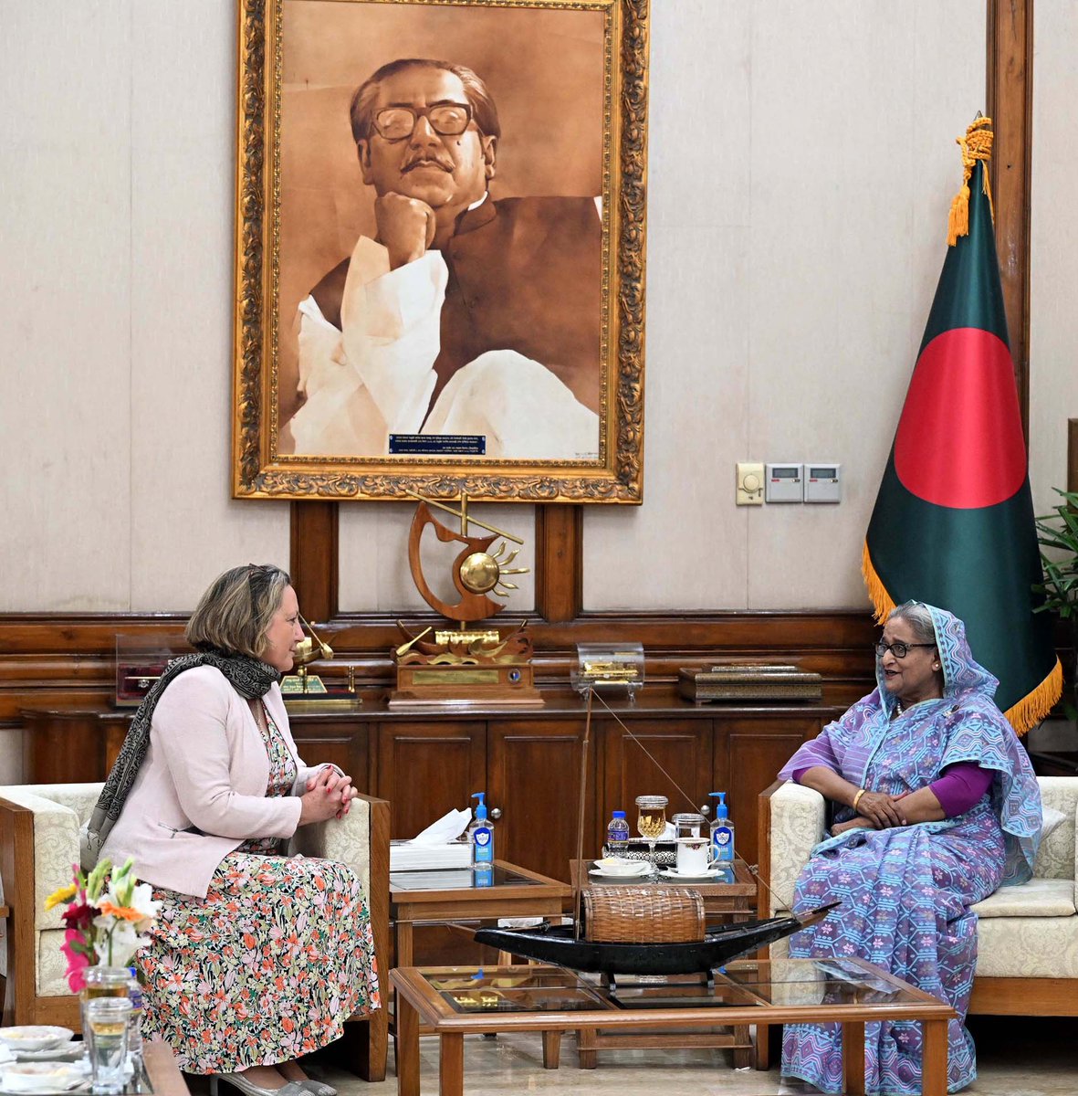 UK Minister of State for Indo-Pacific Anne-Marie Trevelyan (@annietrev) has paid a courtesy call to HPM #SheikhHasina today at Gonobhaban. She arrived in #Dhaka on 10th March to solidify #Bangladesh-#UK ties. @FCDOGovUK @UKinBangladesh @RCDicksonUK @BDMOFA