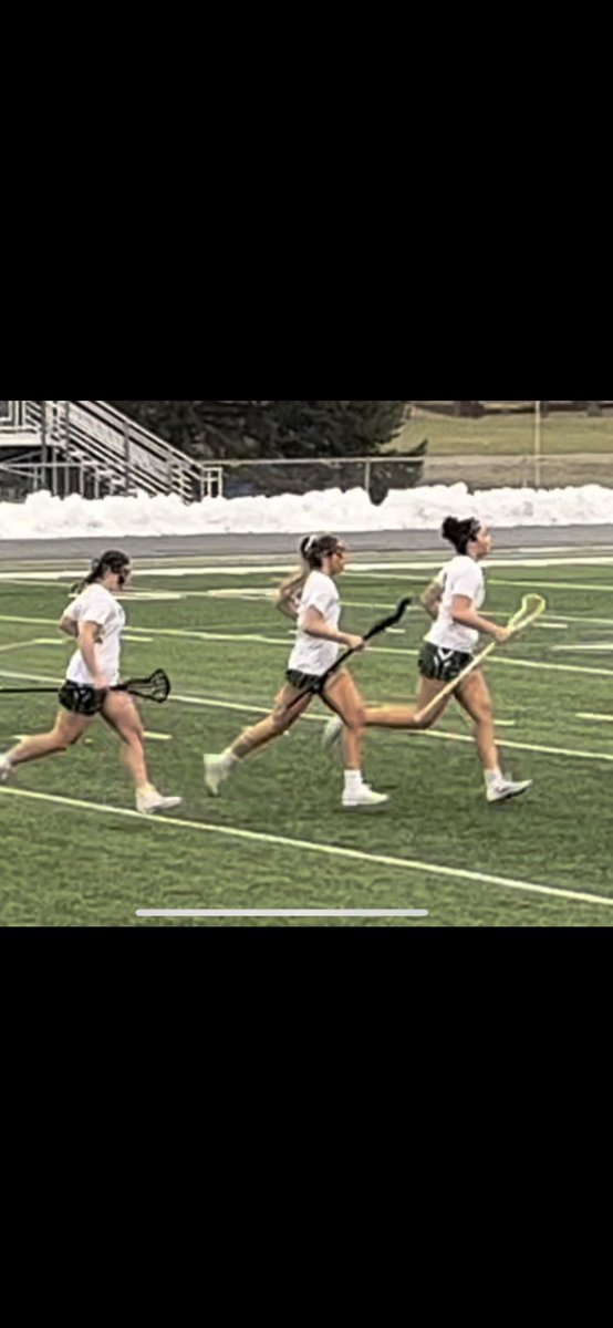 ZRaczykowski's tweet photo. quality lacrosse sister duo!! https://t.co/EC0PAkpvbB