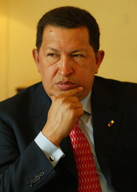 CdiCalifornia's tweet photo. Aquí estoy parado firme. Mándeme el pueblo, que yo sabré obedecer. Soldado 
soy del pueblo, ustedes son mi jefe. #ChávezVive #CubaPorLaVida 
@cubacooperaven 
@CubaMir_Ven 
@MINSAPCuba @japortalmiranda
@CdiCalifornia
@CDIPrefecturaB https://t.co/s4oIMeYnTF