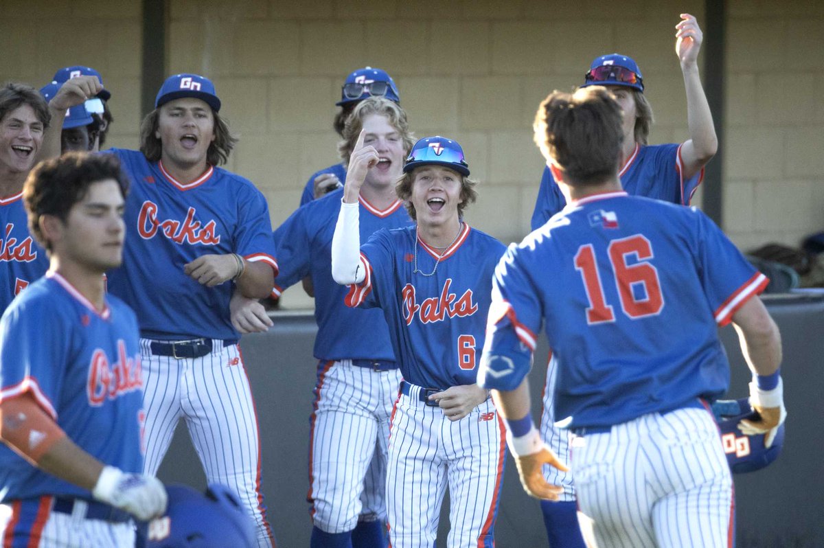 ConroeSports's tweet photo. Bats heat up as Grand Oaks’ red-hot start to season continues https://t.co/Wzs68qskqK https://t.co/hF4lIfnShf