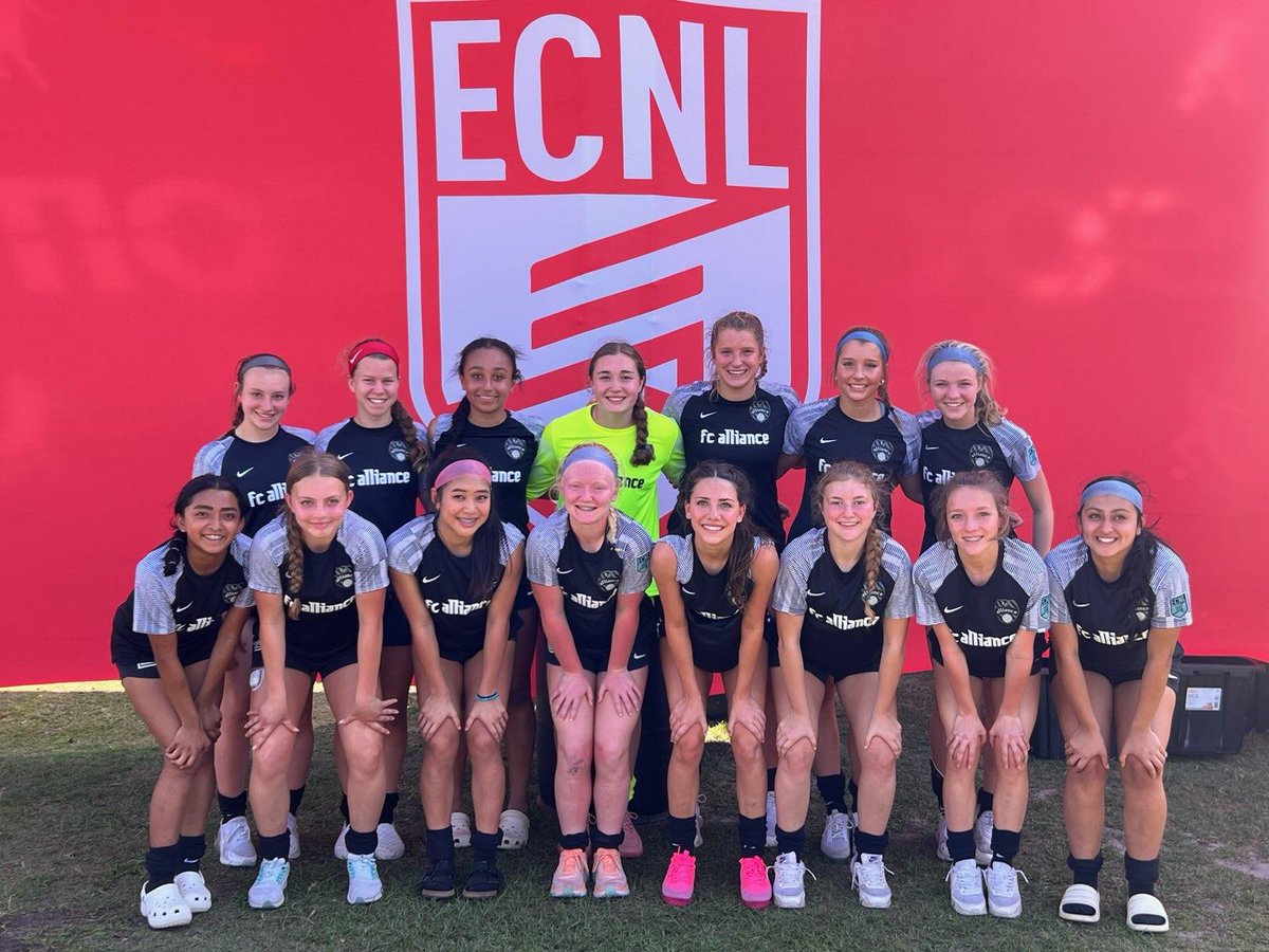 FCAECNL's tweet photo. Great day today in Sarasota. Our U15s won 1-0, and our U19s won 2-0. Game 3 up tomorrow for both teams! https://t.co/CGrveh3fa6
