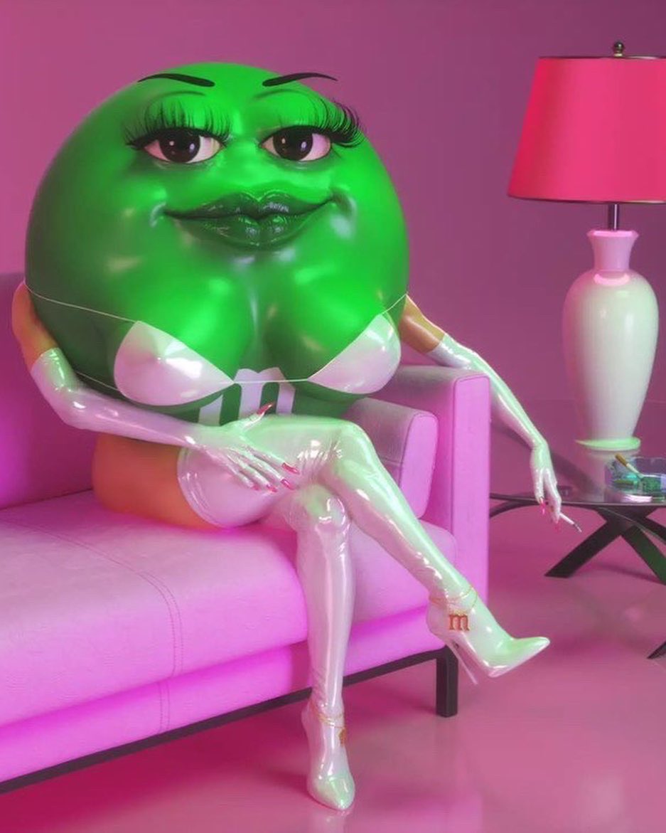 basrinaaa's tweet photo. Now that this baddie is out of the game, us others finally have a chance https://t.co/IUTVhTm2OT