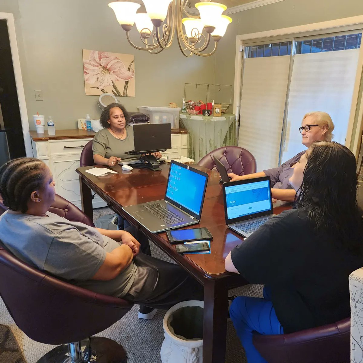 rechpauline's tweet image. Expand your digital reach with #RECH. Grow, and go where you never thought possible. We will never charge you a dime just 45 minutes of your time. Sign up at 601-874-0787. #grow #gwg #digital #justiceimpacted #helpinthehouse #Solutionist #iamaningredient #justicegeneral