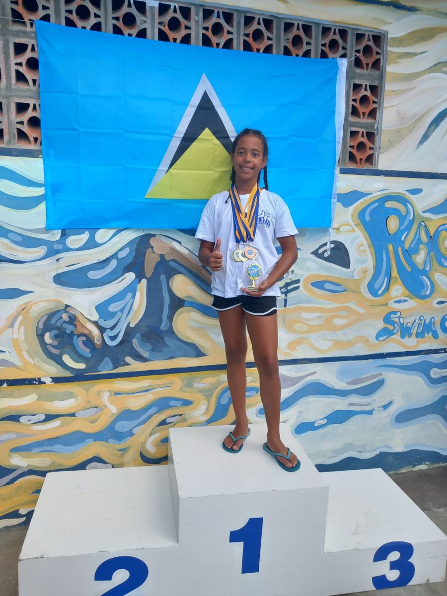 VilleDuCarbet's tweet photo. BRAVO 👏🏼👏🏼👏🏼à notre jeune nageuse de l'Olympique club du Carbet. Laïa MARIMOUTOU(11 ans) qui a raflé toutes les medailles au " St Lucia Aquatics Fédération Swimming. Une jeunesse prometteuse qui fait la fierté de toute une ville.
https://t.co/rbhBbGwvDX https://t.co/CS4AEZMLko