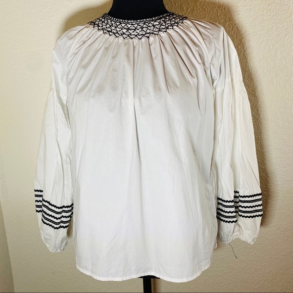 LVoutlander's tweet photo. So good I had to share! Check out all the items I'm loving on @Poshmarkapp from @caroline19774 #poshmark #fashion #style #shopmycloset #hollister #forever21 #joie: https://t.co/Xc2YnmNWFl https://t.co/7qooepN7BU