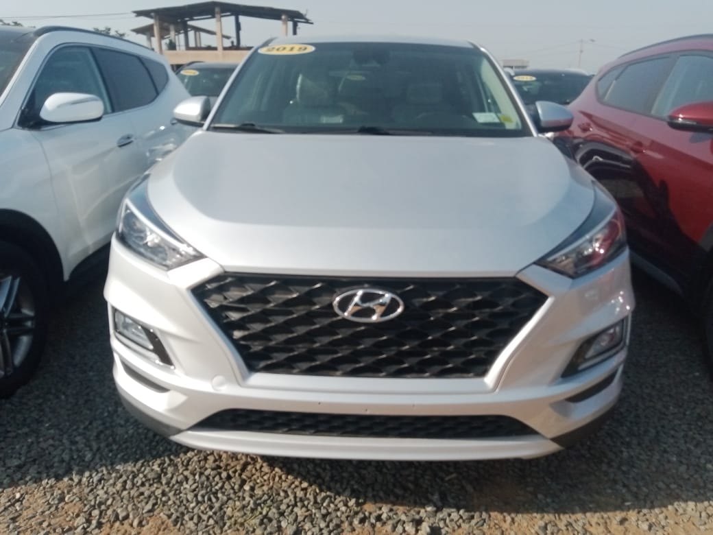 Muhamma94155801's tweet photo. Hyundai Tucson 2019 https://t.co/Hc7Tn3zmgb