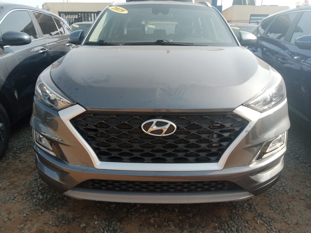 Muhamma94155801's tweet photo. Hyundai Tucson 2019 https://t.co/Hc7Tn3zmgb