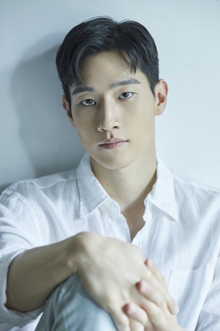 1 pic. Noh Sang-hyun is one of the most beautiful men I’ve ever seen. Thanks! https://t.co/KRmYZw5I2