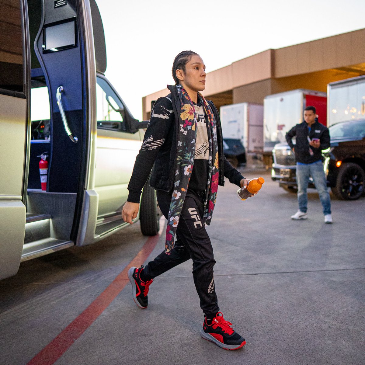 UFC tweet media