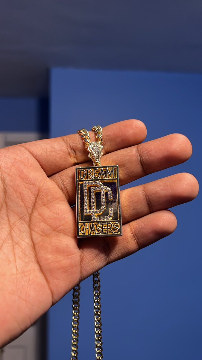 Davie_Fye's tweet photo. Thanks big bro @MeekMill ๐ค๐พ #DC #DaChasers #FamilyTies https://t.co/jlGvdyNglf