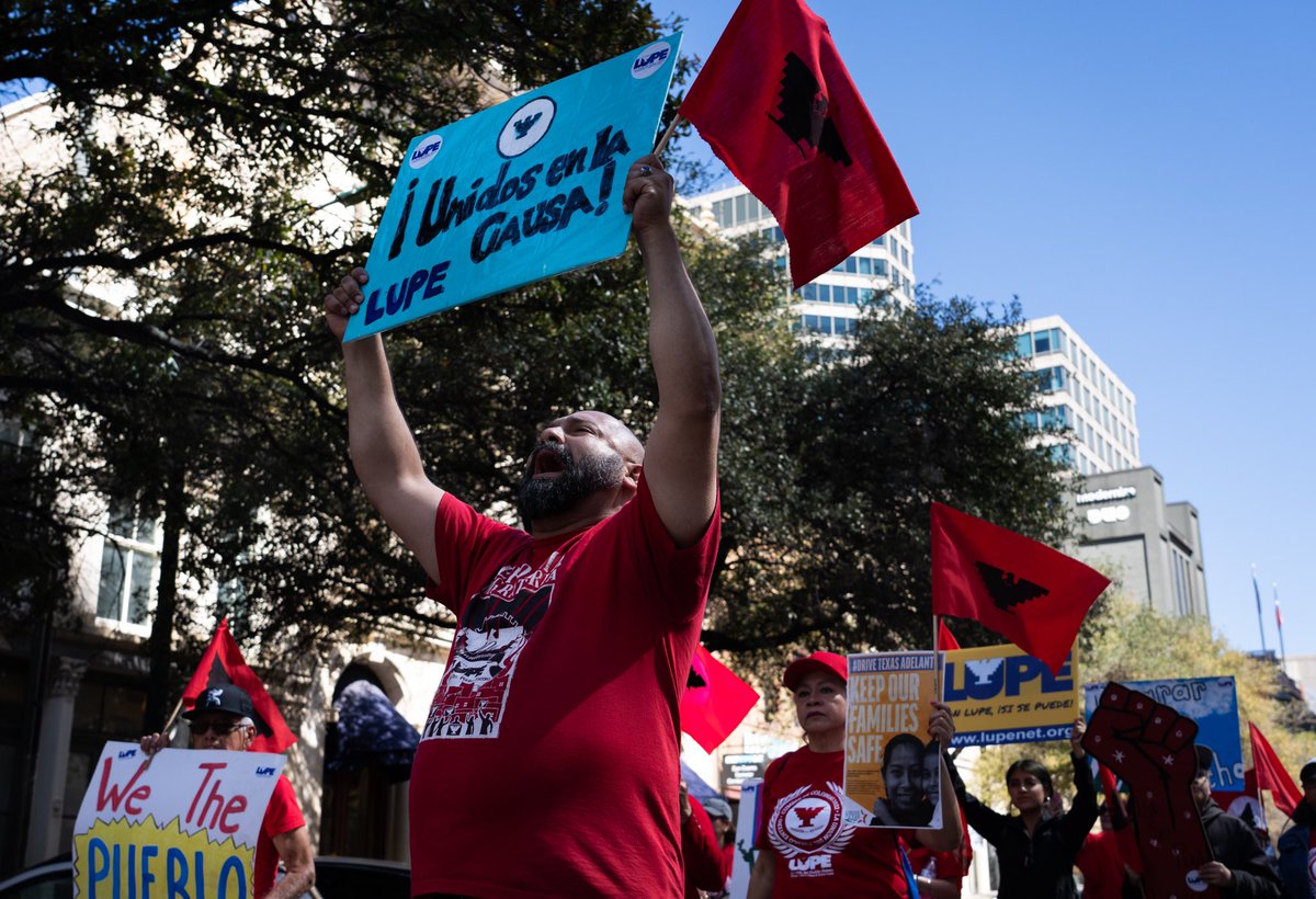 sara_diggins's tweet photo. Frames from this morning’s rally at the Texas State Capitol, calling for an end to Operation Lone Star and demanding Driver’s Permits for all Texans, for @statesman #texaspol #texaslege https://t.co/mop1CuGkwc