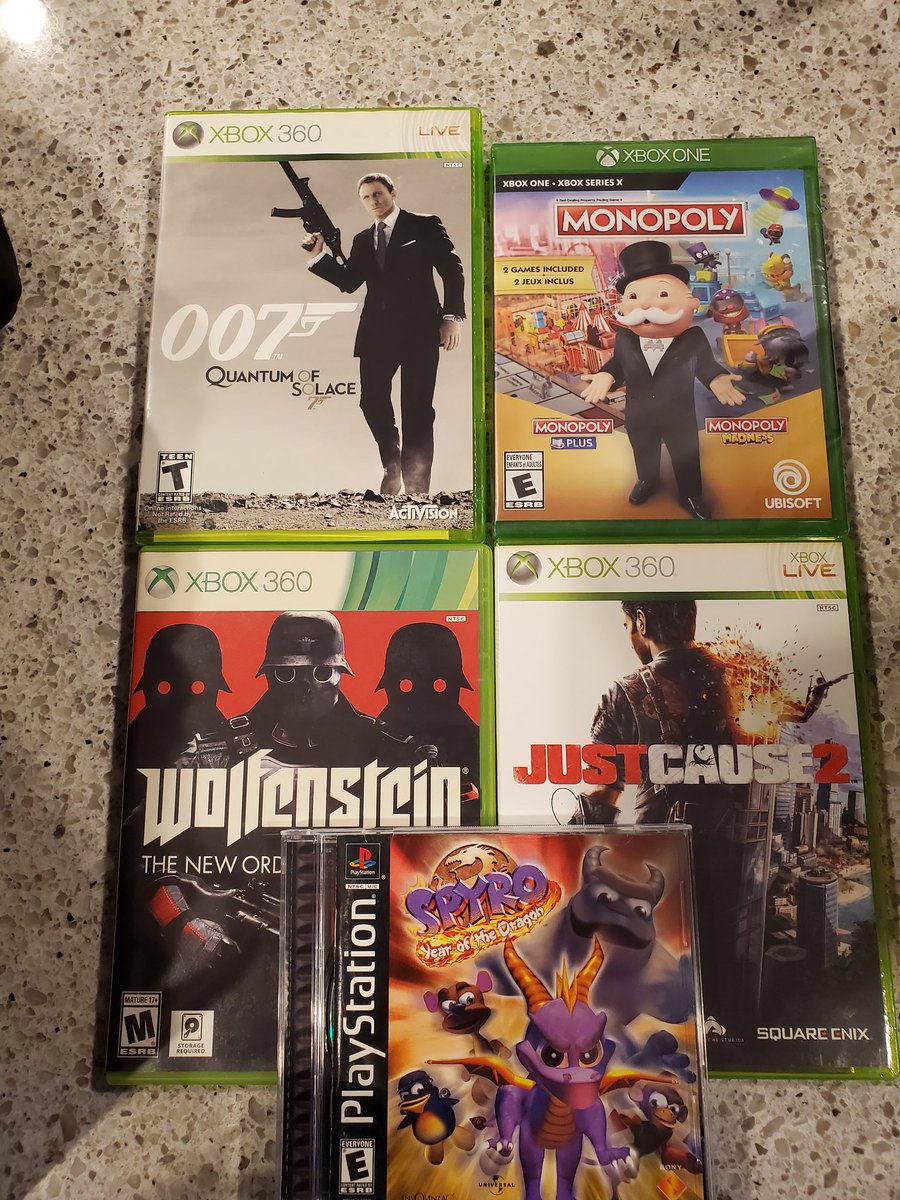 SlayerReigning's tweet photo. New pickups! Finally found a good copy of Spyro 3 too.
#PhysicalCollector
#MultiPlatformGamer
#MultiGenreGamer https://t.co/CpZw6n0lPX