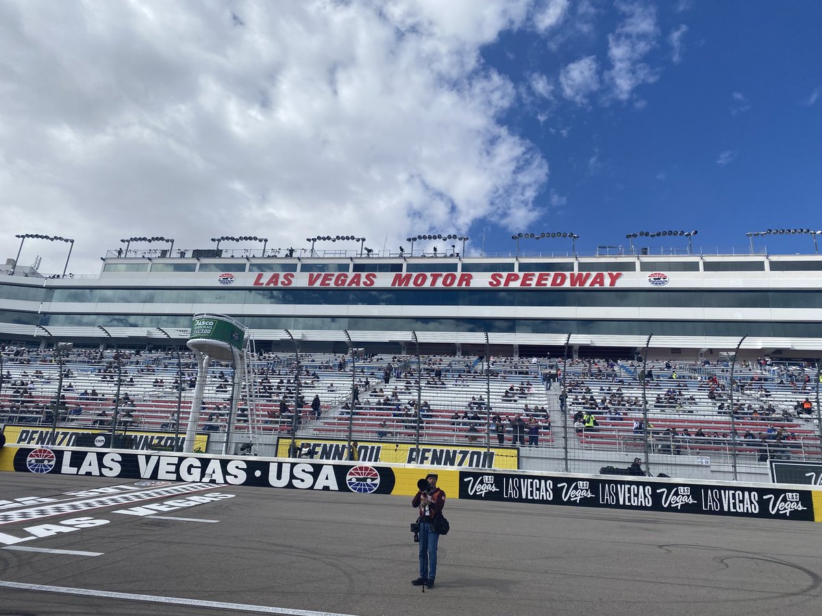 Chuck Swannack tweet media