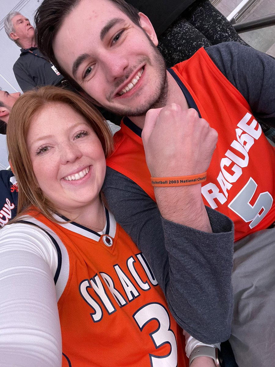 k10ngamble's tweet photo. Throwback jersey and wristband today… bought this 20 years ago for this moment! #cusembb #cusepromos #cusegameday @Cuse_MBB @CusePromos https://t.co/9Jczch3bep