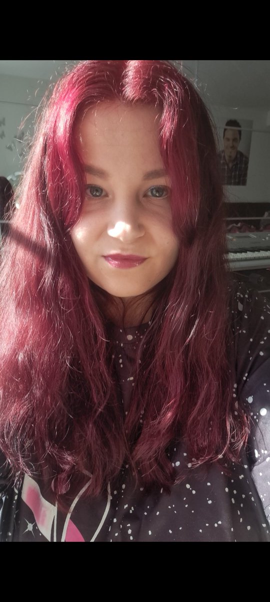 what_the_deuce0's tweet photo. I guess I found MY hair color. 🍒 https://t.co/q3C6dFlUhh