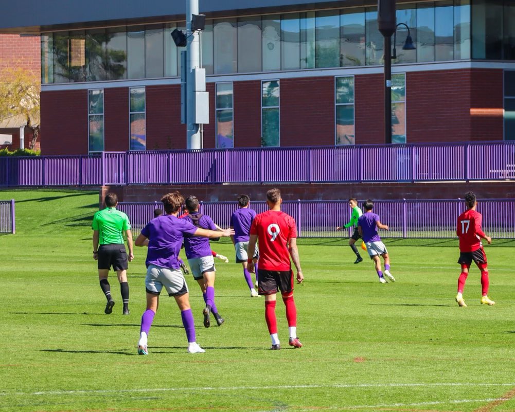90masrising's tweet photo. Imágenes del último partido de preparación del Rising de cara a la temporada 2023. 

El juego terminó 2-3 a favor del Rising que visitó el estadio de Grand Canyon University.

#VamosRising https://t.co/pqSvojL8cJ