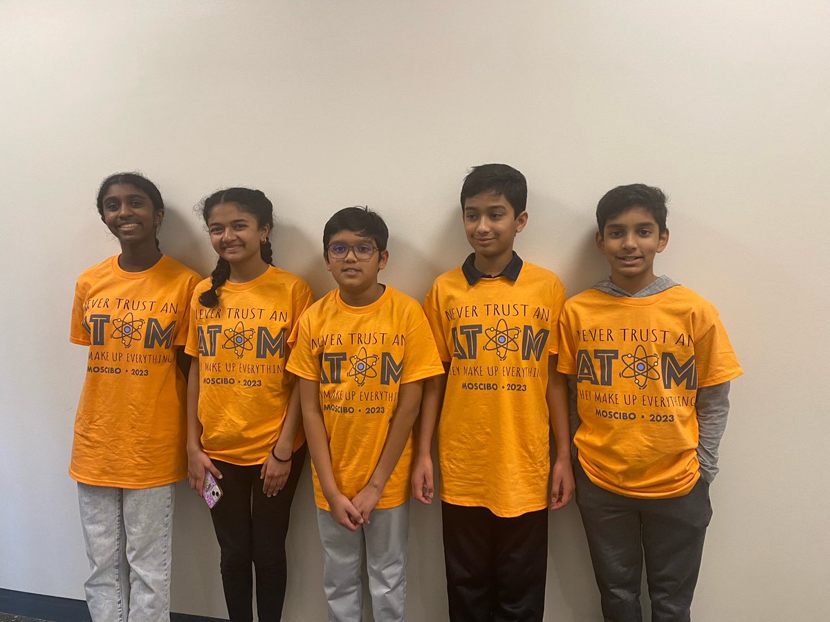 MissBunyard's tweet photo. Congrats to Crestview Team 3 on making it to the top 6 in the Missouri Science Bowl! @CrestviewMiddle https://t.co/IJ06VHbLkT