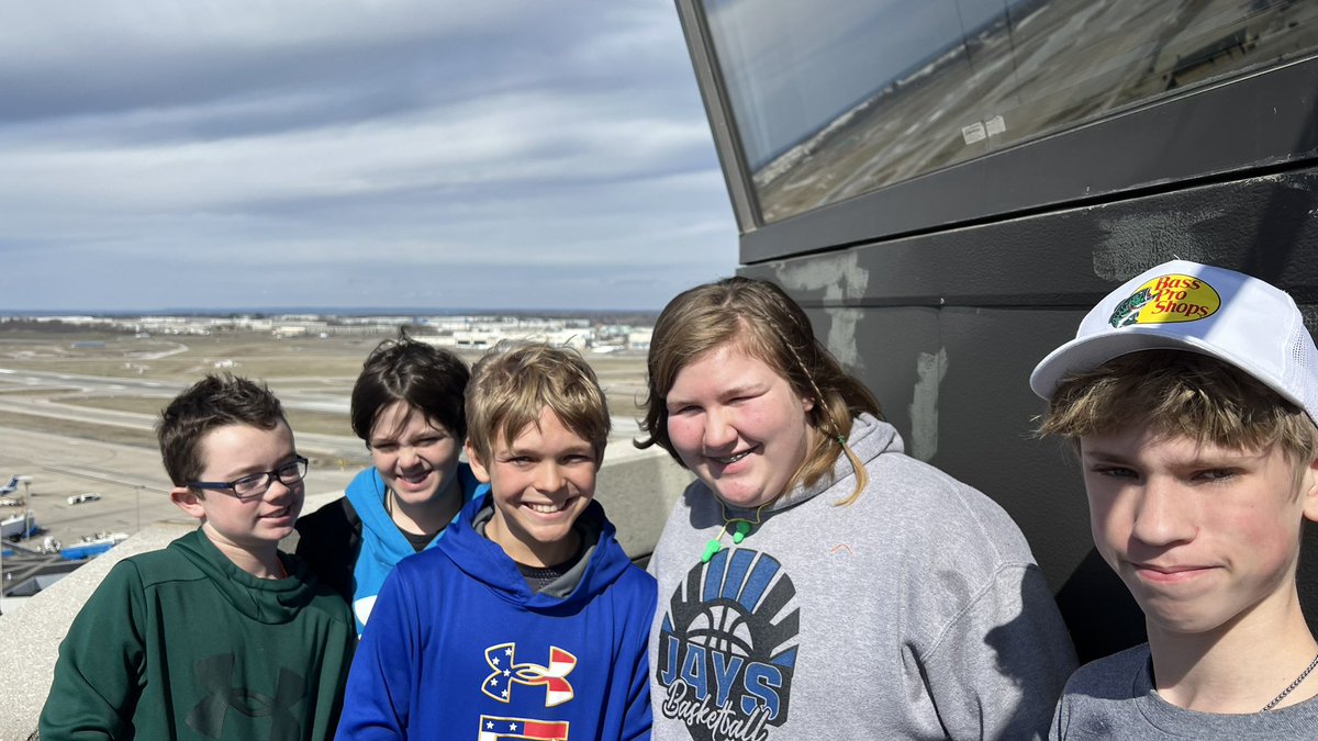 STEM4u2's tweet photo. @gjhsjays STEM Club got to tour Lambert ST Louis Airport today.  It was SO cool! https://t.co/qxZ0Bce6lO