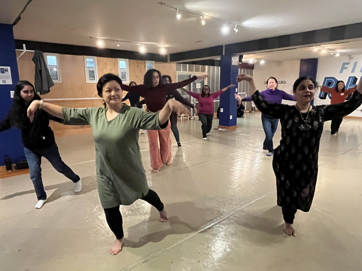 taaldc's tweet photo. Such a wonderful afternoon with alumni of @BrynMawrCollege who are visiting DC and invited some dance into their journey of cultural understanding and racial justice!  Loved having you! #1882Project #diversity #inclusion https://t.co/Tl4ipwF9aR