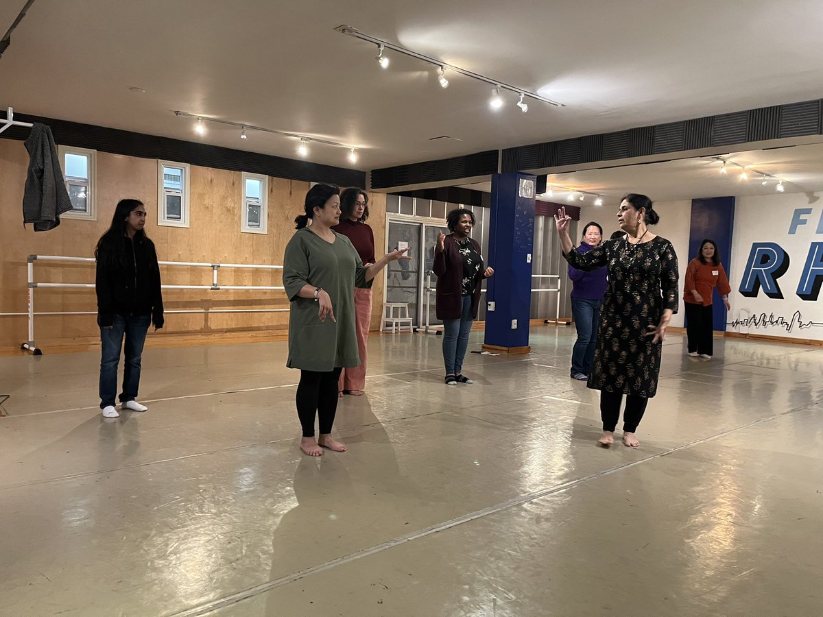 taaldc's tweet photo. Such a wonderful afternoon with alumni of @BrynMawrCollege who are visiting DC and invited some dance into their journey of cultural understanding and racial justice!  Loved having you! #1882Project #diversity #inclusion https://t.co/Tl4ipwF9aR