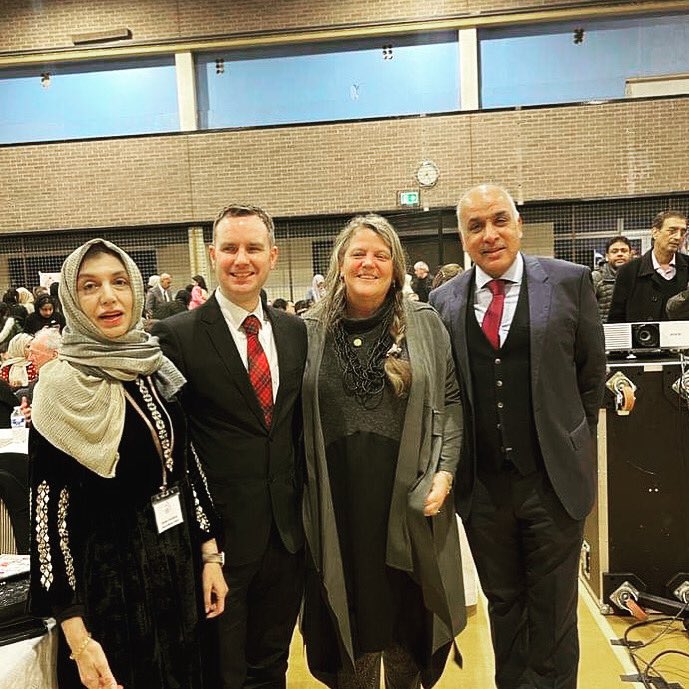 looking after special guests at @threemeem awards evening at #saletown leisure centre tonight, including @TraffordCouncil leader @TomWRoss and @KarenWroeArtist of @RotaryTrafford Looking forward to catching up with Tom next month to discuss #rotary and our projects