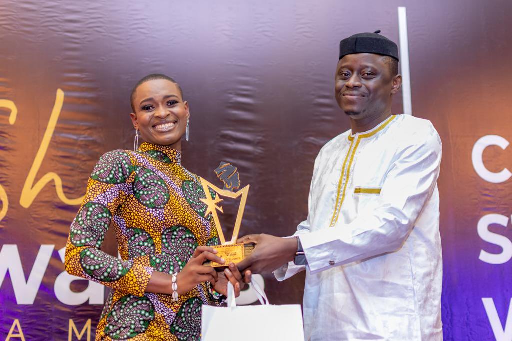 The Youth Excellence Award goes to Lawkadinch S. Gomez.

Presented by Alagie Jarju, the Executive Director of the National Youth Council.

#SheAwards220 
#IWD2023
#Gambia