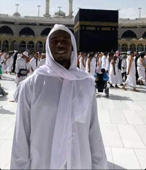 Cool_Ustaz's tweet photo. Paul Pogba: "I was not born a Muslim, but I had Muslim friends and I once prayed with them and I felt a different, wonderful, and great feeling. Now I pray 5 times a day and I do not drink alcohol. Islam is a great religion and not as it is said in the media."👀🤐 https://t.co/a15c7zy2Cc
