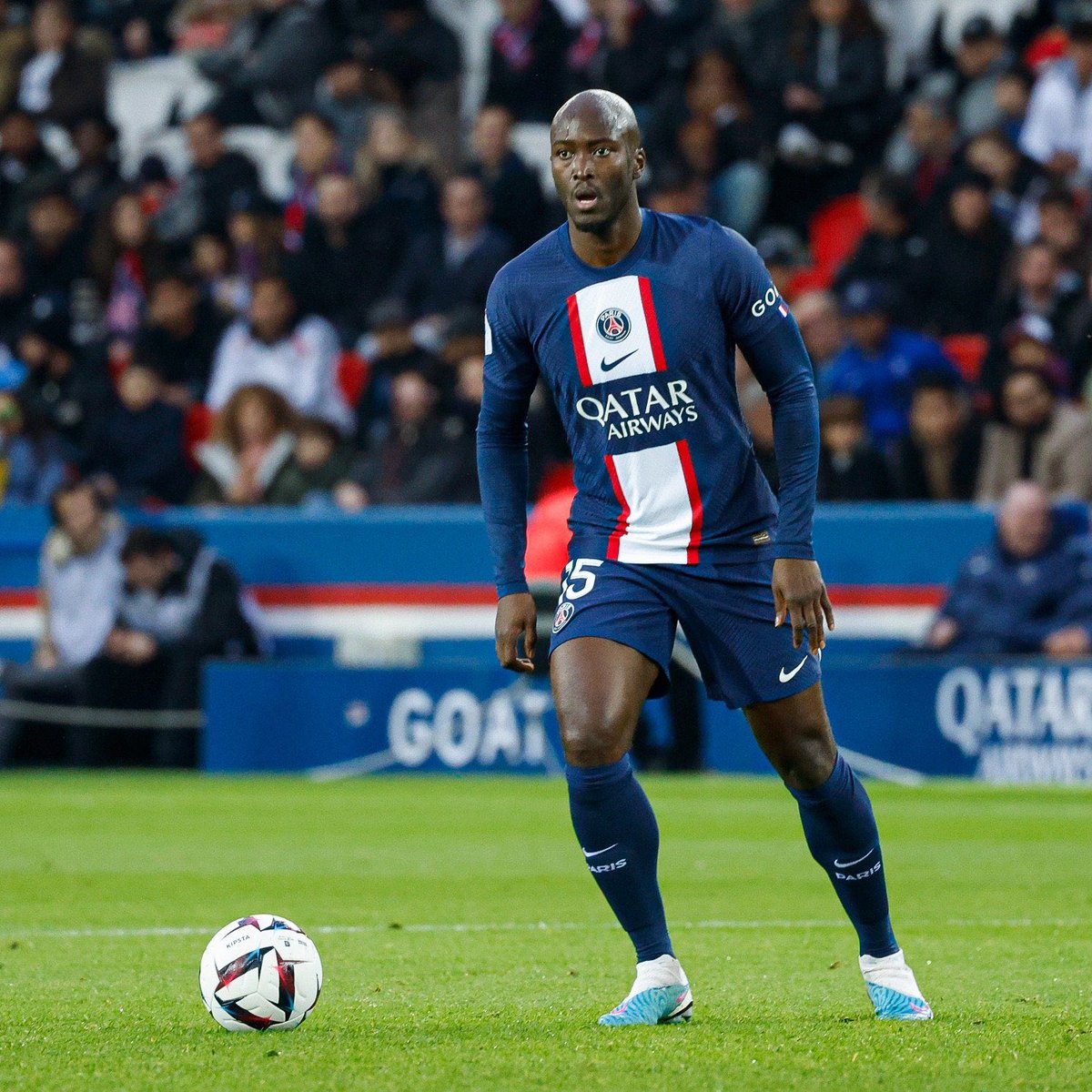ElGrandew_'s tweet photo. Les joueurs clés du PSG cette saison 

#PSGFCN https://t.co/pxW9dAczGU