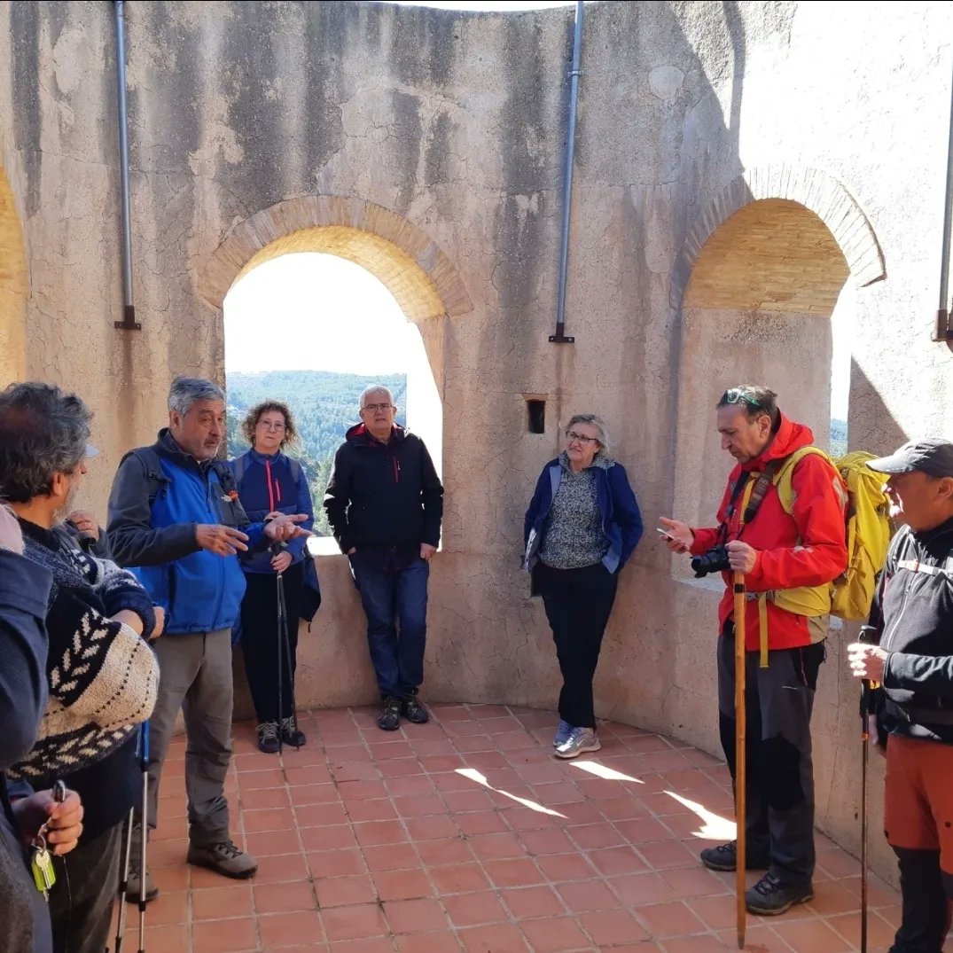 almonecir's tweet photo. Primera comitiva de Balad-Almunestir de las 4 previstas, hoy tocaba desde La Vall de Almonacid hasta Algimia de Almonacid y posterior comida estilo morisco. Todo un éxito. https://t.co/R8scj4IQ2s