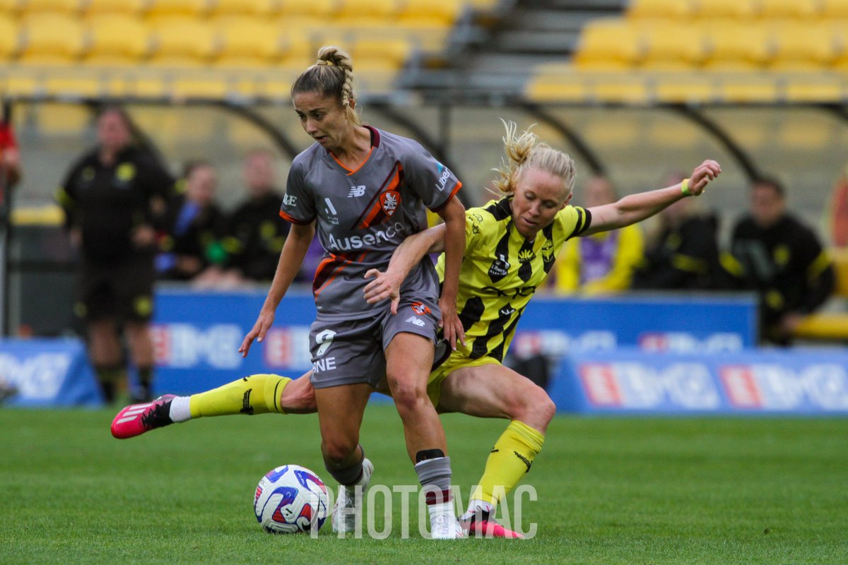 NZPhotomac's tweet photo. ALW - @WgtnPhoenixFC 1 v 1 @brisbaneroar #COYN #NixLevel #StandUpForYourNix

https://t.co/aoiGSeaRuO https://t.co/n8TIyVPMx8