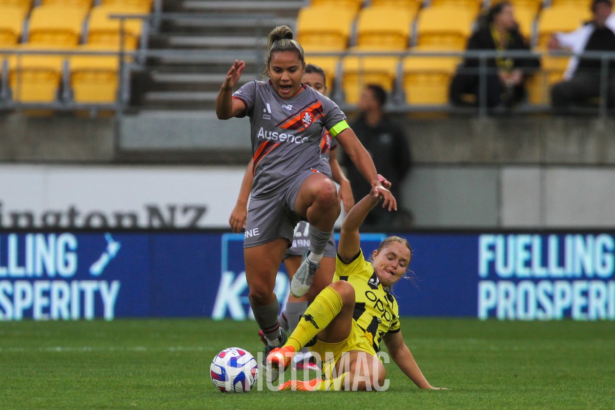 NZPhotomac's tweet photo. ALW - @WgtnPhoenixFC 1 v 1 @brisbaneroar #COYN #NixLevel #StandUpForYourNix

https://t.co/aoiGSeaRuO https://t.co/n8TIyVPMx8