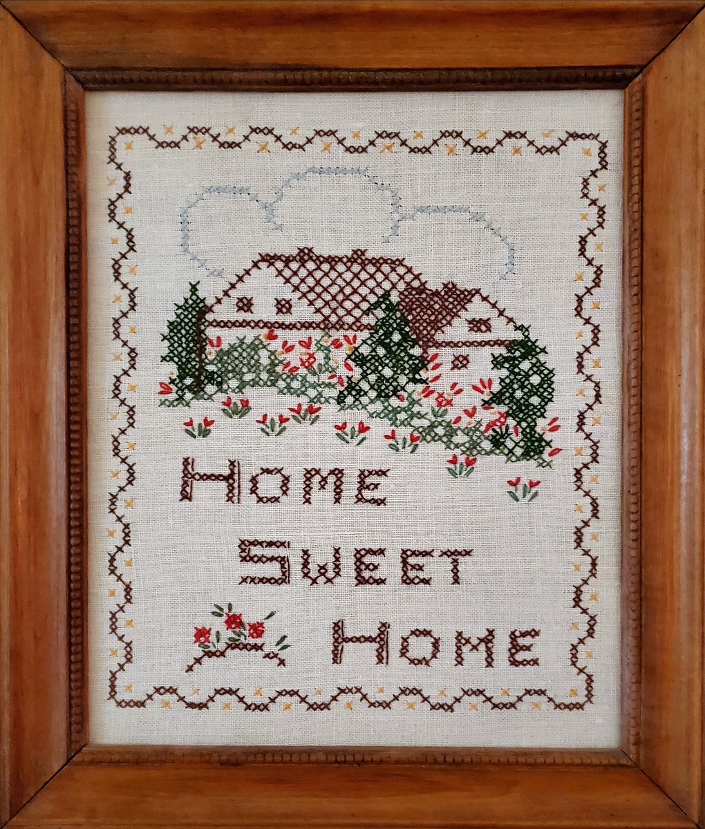SophWhitmore's tweet photo. 4-H project, 1958. Penn Gwens club, Penn Township, Madison County, Iowa.
I got a red ribbon for refinishing the frame at the Madison County Fair, Winterset.
Stitching the picture was more fun than refinishing the frame.
#madisoncountyiowa #penngwens #4Hclub #CreameryRoad https://t.co/ybd1EUNc3y