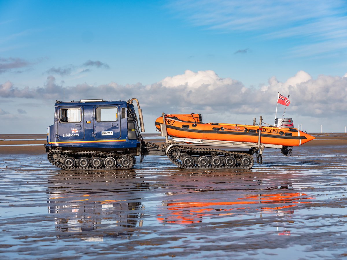 Congratulations to the <a href="/RNLI/">RNLI</a> on the 199th anniversary of its formation - looking forward to the Bicentennial celebrations next year! Photo of <a href="/RNLIWestKirby/">RNLI West Kirby Lifeboat</a> station's BV and soon to be retired D-Class inshore lifeboat "Seahorse" 📸 David Edwards

rnli.org/support-us/giv…