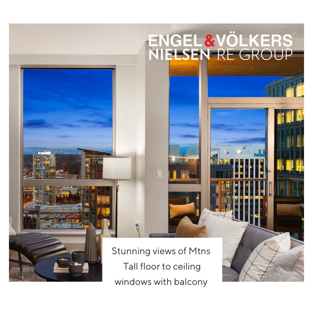 UrbanSean's tweet photo. Penthouse living in Downtown Bellevue. New listing for $1,100,000. 1bd + office and 3-parking spots!! Remodeled unit ready for you! #penthouse #luxury #engelvoelkers #condo https://t.co/zDzoRx8nIJ
