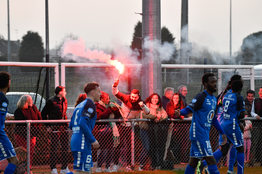 LaMontagne_TDS's tweet photo. #Football (#National3) : #Domerat remporte le derby de la survie contre #Montlucon devant plus de huit cents spectateurs
https://t.co/iu8KHX2J2K https://t.co/9HuZhNQjDY