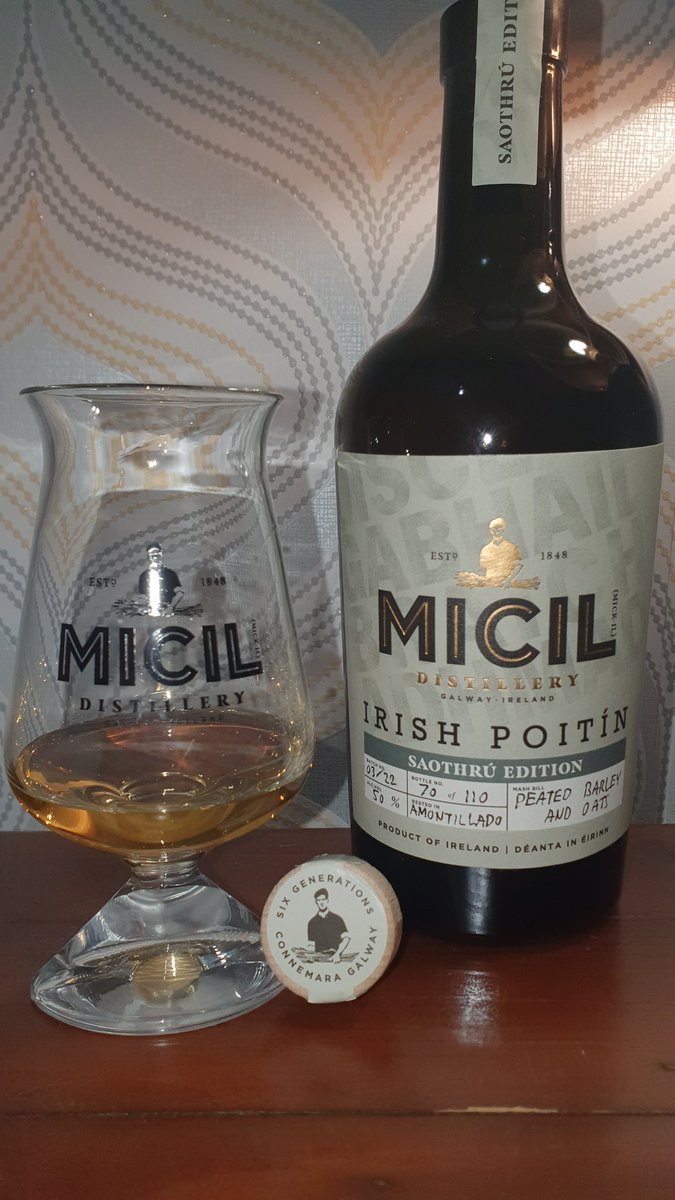 Ridiculously GOOD from Micil 😍

Sláinte all 🥃

#saturdaynightsip 

#IrishPoitín