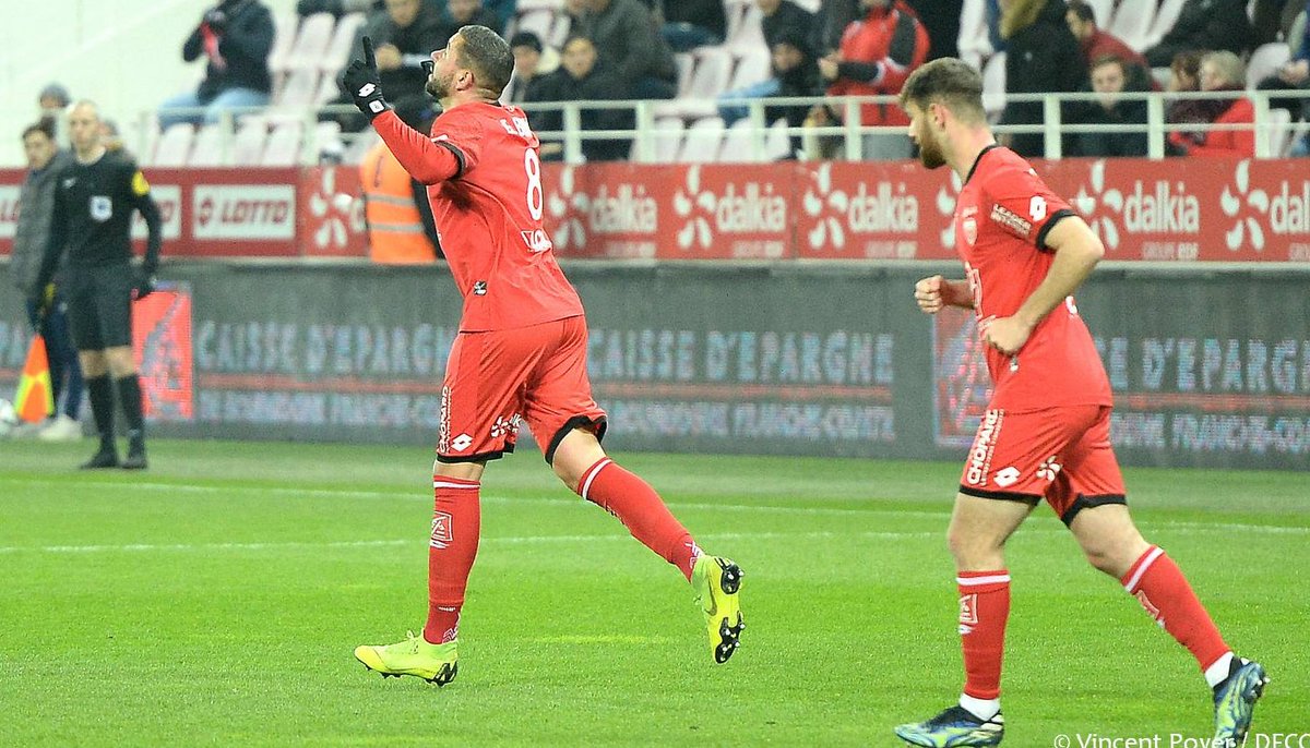 DFCO_Officiel's tweet photo. 🔚Le DFCO renoue avec le succès en dominant le @GF38_Officiel 1 but à 0 !

Le résumé 👉https://t.co/rrADCnIQrF

Les réactions 👉https://t.co/KGJ3tjOuPh

L'album 📸👉https://t.co/RNU2tneH4z

#DFCOGF38 https://t.co/hSyqjAlfG8