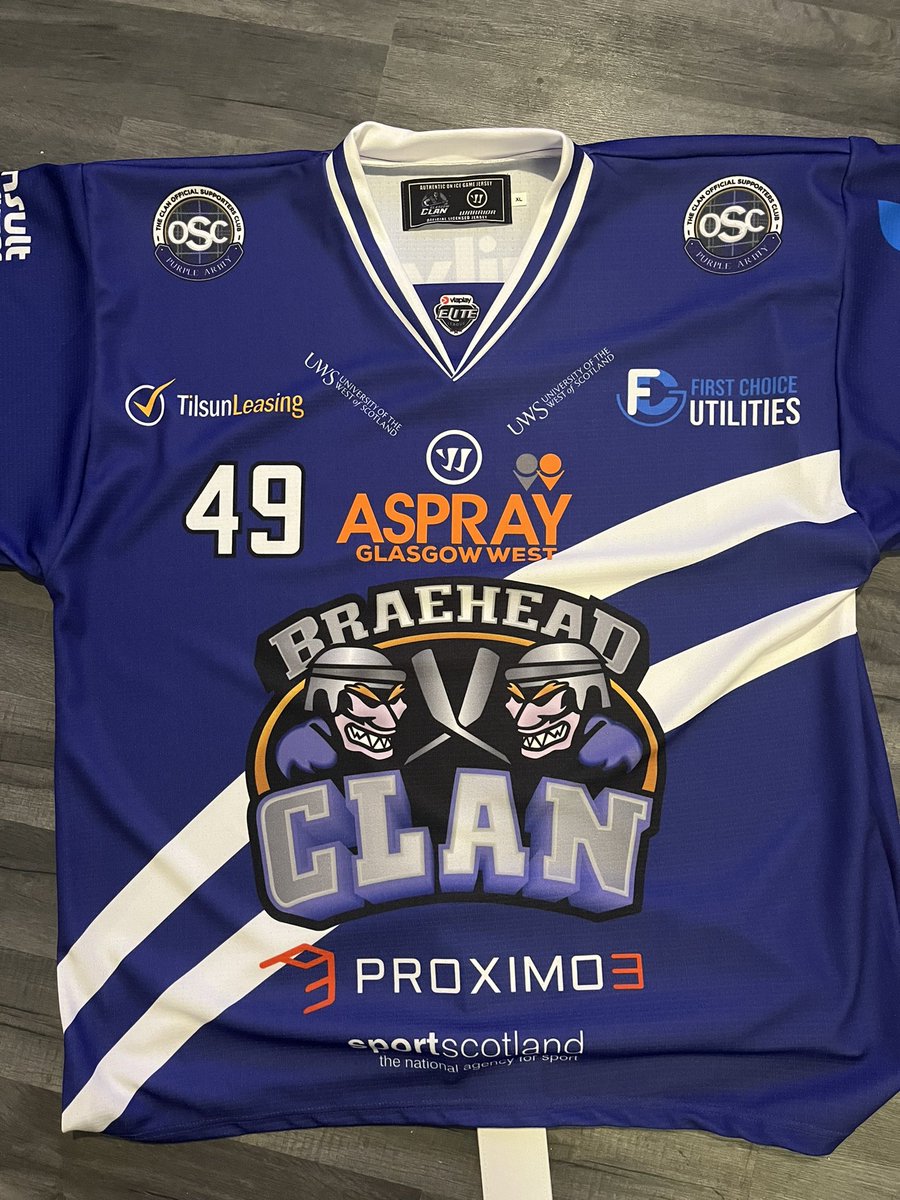 Shaunski15's tweet image. Got @liamdanskin16 jersey from tonight’s SOTB @marauder_potter @ClanIHC #PurpleArmy #RetroNight