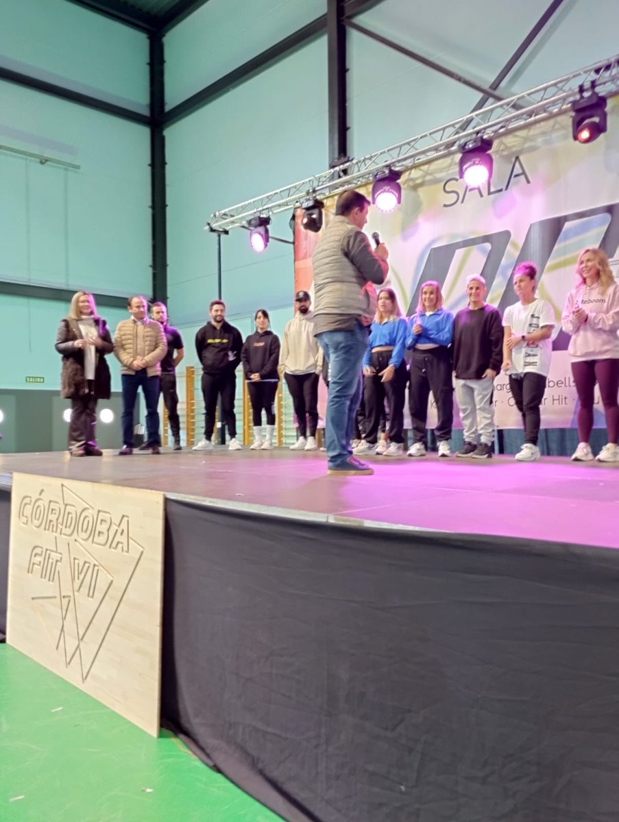 DeportesBaena's tweet photo. La convención #CORDOBAFIT se vive hace ya 6 años! Es uno de los eventos de fitness más grandes, que conecta a miles de fitness de alrededor de todo el mundo cada año! 800 participantes durante todo el fin de semana.
#DCFIT  orgullo de poner el nombre de #Baena en el mapa mundial https://t.co/NCSwt2Qrbe