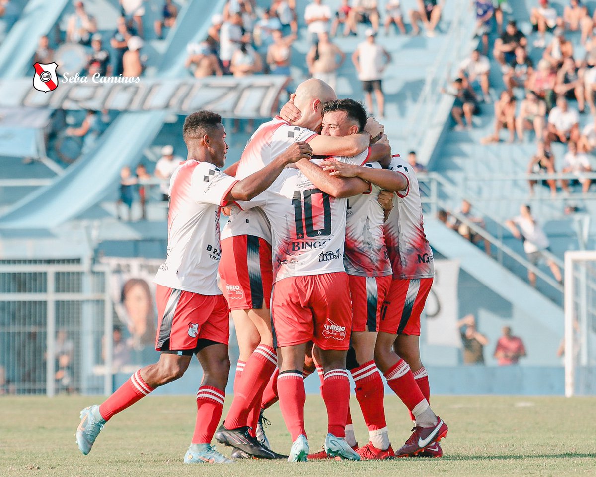 ClubLujan_Ok's tweet photo. ¡¡¡GANÓOO LUJÁN!!!! #VamosLujanero ❤️

Luján venció 3 a 1 a @JJUrquiza por la fecha 6. Los goles de la victoria los convirtieron Eladio Ramos y Rodrigo Sánchez (x2). 

#EsNuestroTiempo
#VamosLuján ⚪️❤️⚪️
#ClubLuján https://t.co/36qrfQJzkS