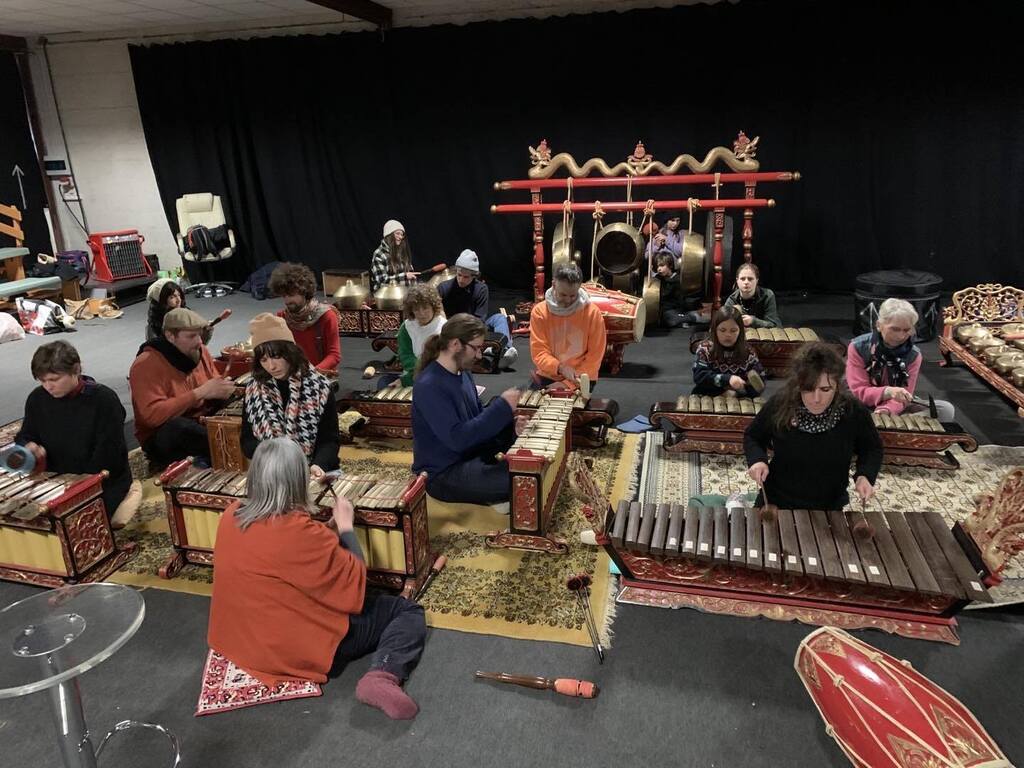KatehardyFrance's tweet photo. Gamelan workshops in Nantes https://t.co/9IfsOrPw8Y https://t.co/dAyBAVs3HR